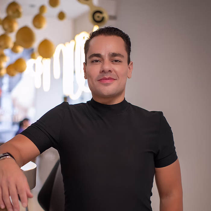 Dr. Javier Hernández Balmori